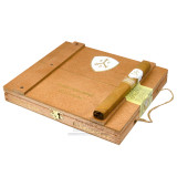 ADVentura The Royal Return Queens Pearls Atlantic Exclusive Box